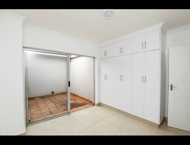 3 BEDROOM APARTMENT FOR SALE IN MORNINGSIDE